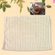 Soft pet cat and dog blanket in mixed color design by Waggy Tales