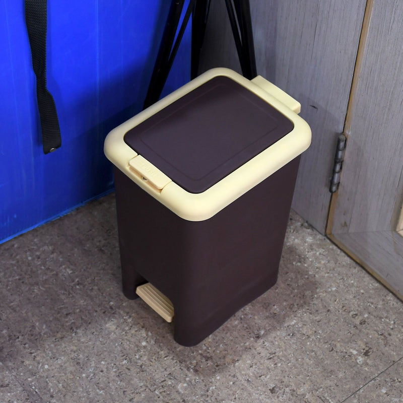 1668 Plastic Push N Pedal Dustbin Plastic Kitchen Waste Bin with Lid | Trash Can Waste Basket for Bathroom, Hands Free with Step On Foot Pedal and Garbage Bag Ring ( 7 Ltr. ) 