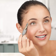 Brow bliss shaver by Calm & Curl with LED light