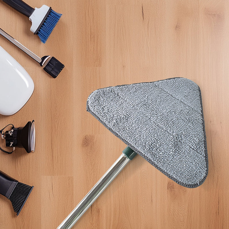 Ergonomic non-slip handle of the extendable mop with a convenient hanging hole for storage.