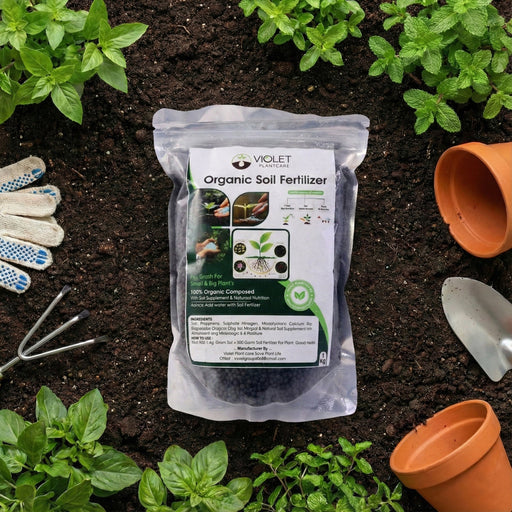 Black organic soil fertilizer granules for home gardening