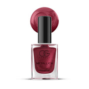 Matte finish contrast shown with Scarlet Red Metallica Nail Polish