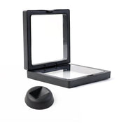 Detachable base of jewellery display box for versatile positioning