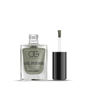 Pearl grey nail polish bottle showing rich pigment and durable shine