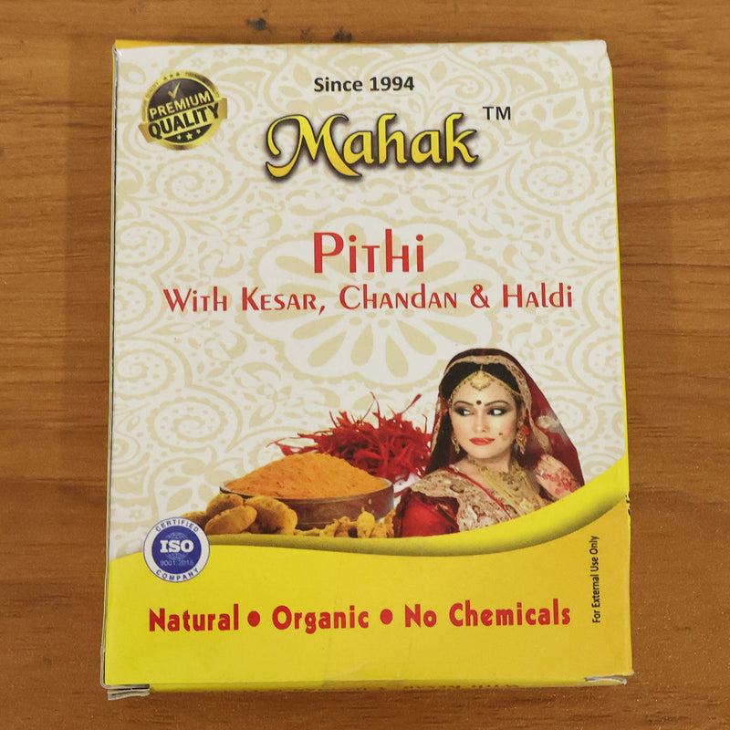 Fine herbal powder of Mahak Pithi for gentle face and body cleansing
