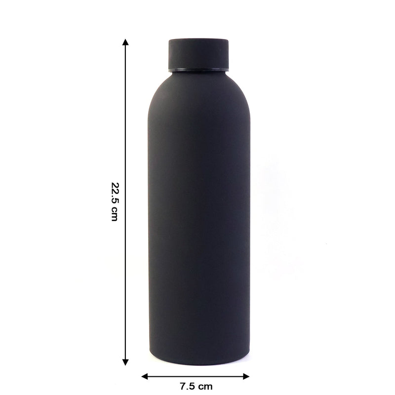 Durable insulated water bottle made from 18/8 stainless steel in black
