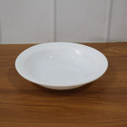 Scratch and chip resistant white curry bowl with smooth glossy finish