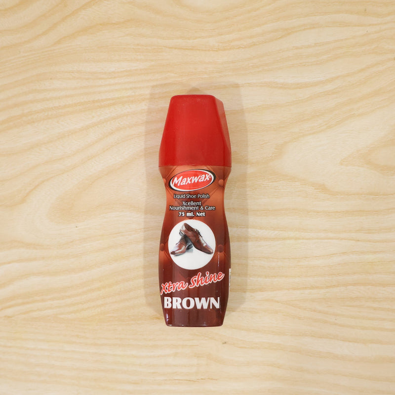 Travel-friendly brown shoe polish in 75ml bottle