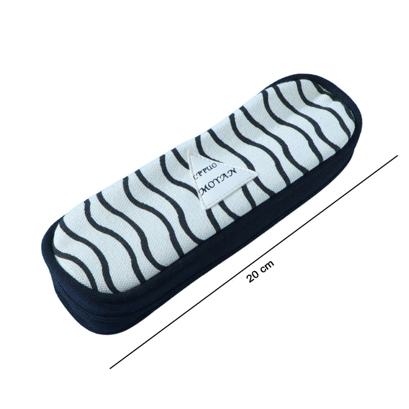 Lightweight and portable pencil pouch design