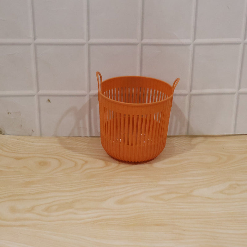 Daily use storage basket in a home environment