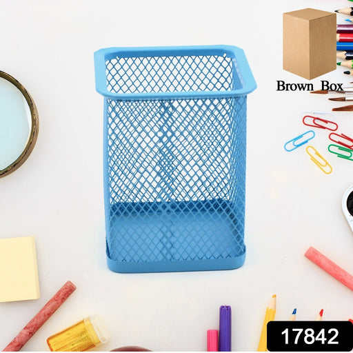 Close-up of the durable metal mesh construction of the desk organizer.