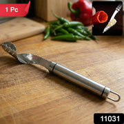 Vegetable corer tool with sharp edges for easy trimming