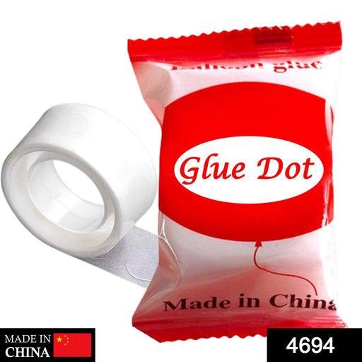 Pack of 100 transparent glue dots, ideal for various craft and decoration needs.