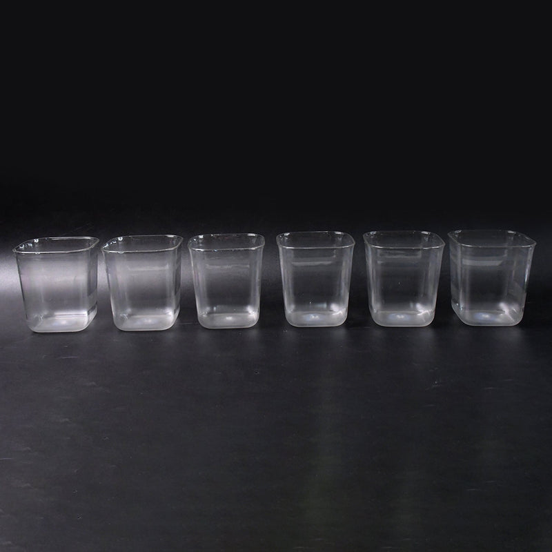 Side view of transparent diamond plastic glass set