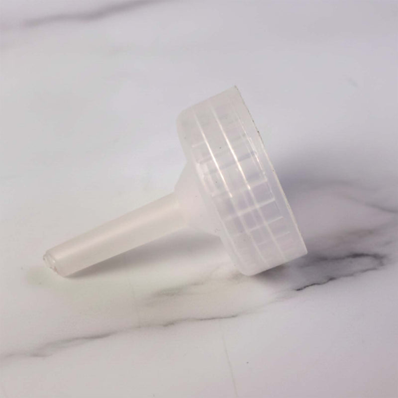 Universal hot water bag funnel cap suitable for most standard bottles