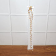 Fashion necklace with pearl beads and gold accent links
