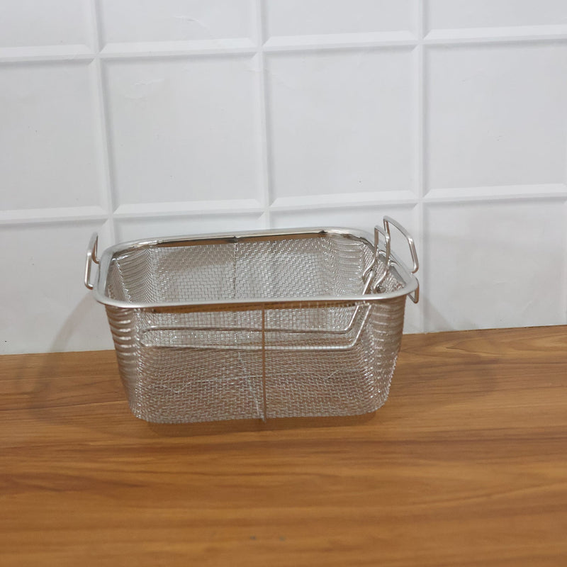 Professional-grade deep fryer basket for commercial use