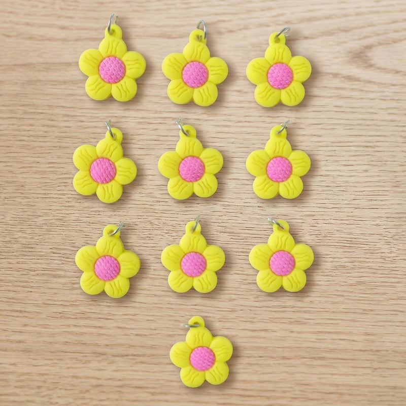 Cheerful floral keyring accessory for bags and keys