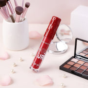 High-impact matte lip gloss ideal for daily beauty looks