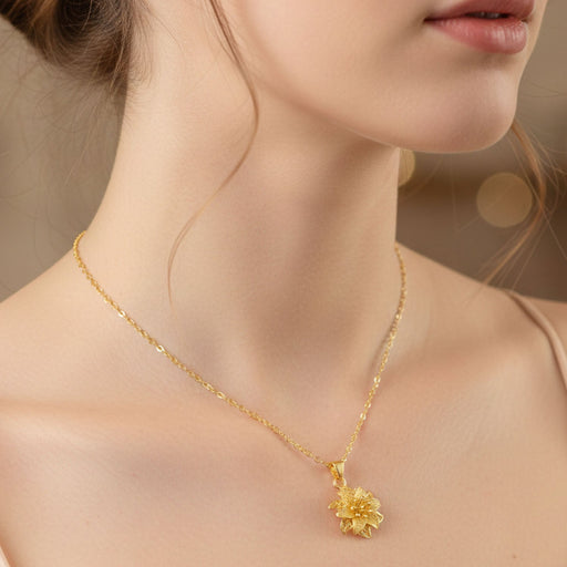 Traditional style gold pendant necklace for women