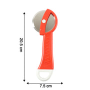 Lightweight and easy pizza cutter with sharp blade