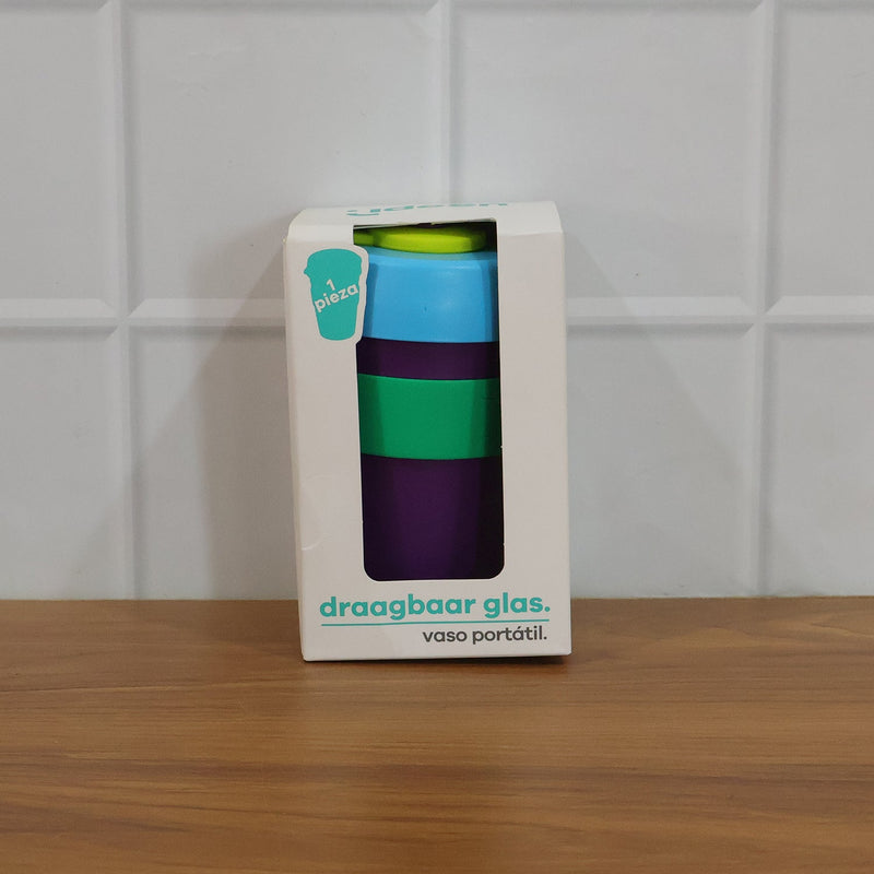 Lightweight reusable travel mug for tea and coffee