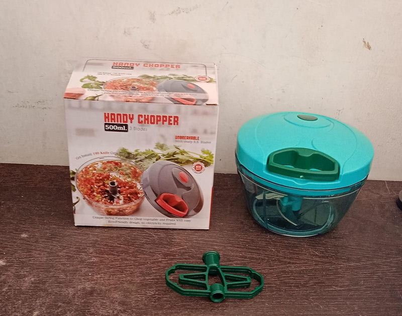 Effortless Chopping: Manual Food Chopper (Compact & Powerful)